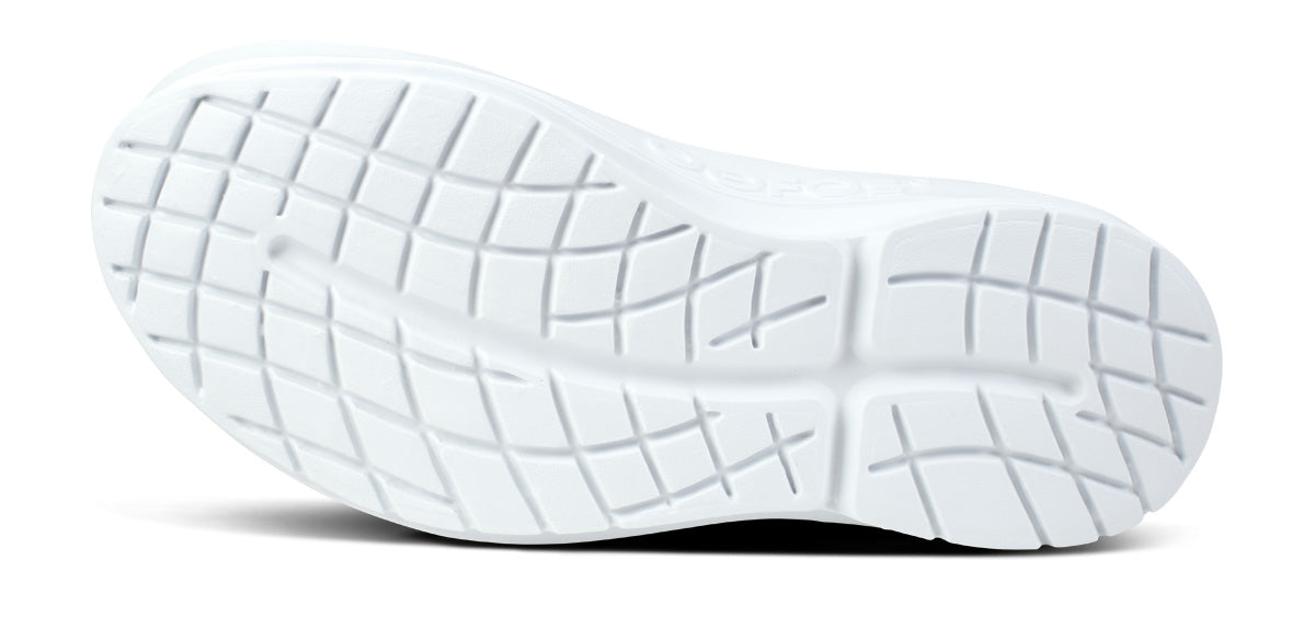 Women's OOmega eeZee Low Shoe - White Black (FINAL SALE) - Image 7