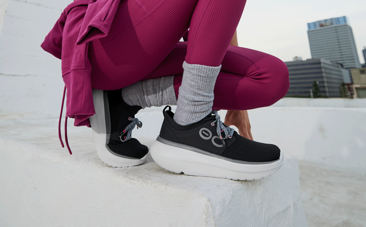 Women's OOmy Stride - White Black - Image 4