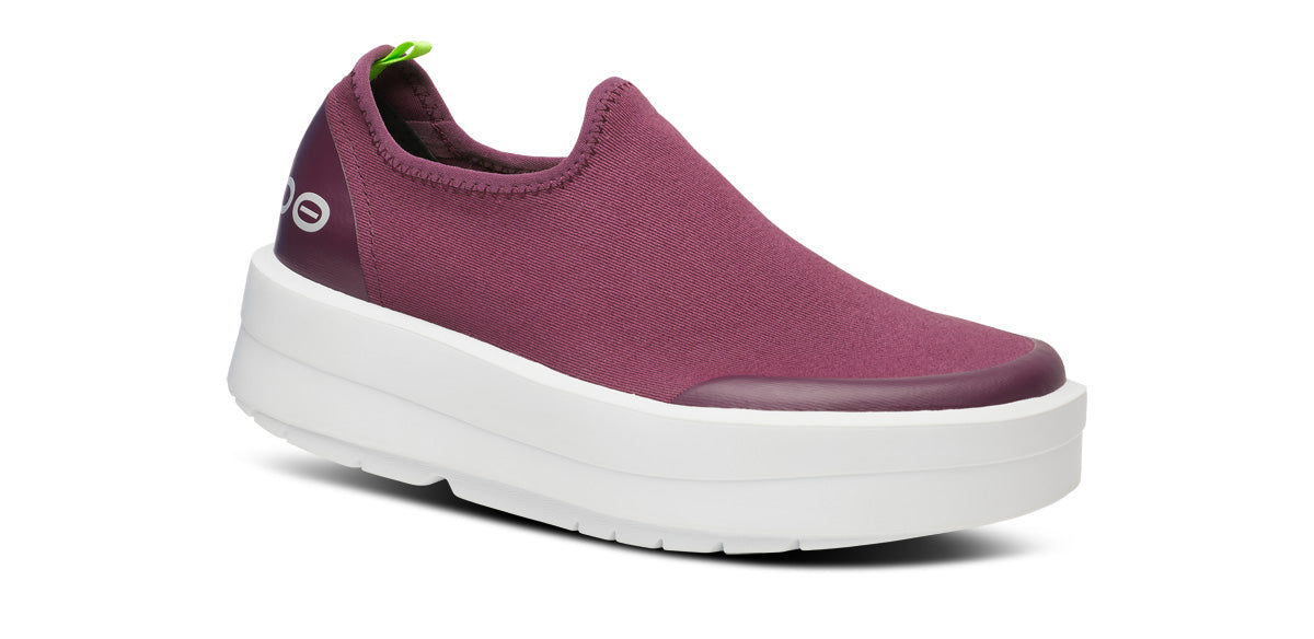 Women's OOmega eeZee Low Shoe - Mulberry (FINAL SALE)