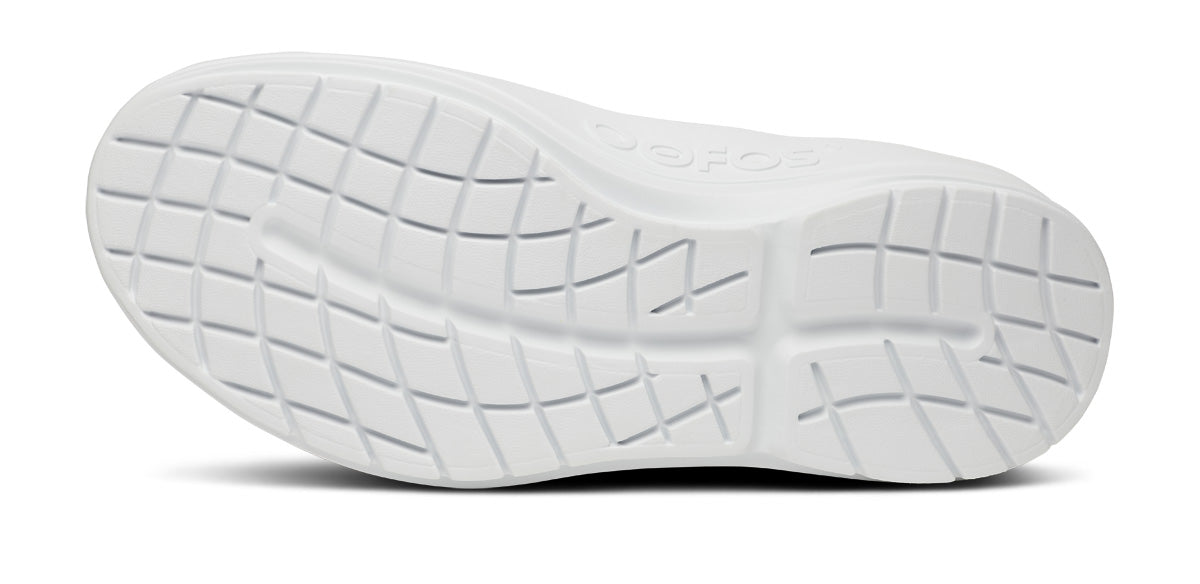 Women's OOmega eeZee Low Shoe - Neon Berry (FINAL SALE) - Image 10